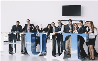 美國留學(xué)|全球僅1%三重認(rèn)證！霍特商學(xué)院：在6大金融中心，打造你的商業(yè)未來